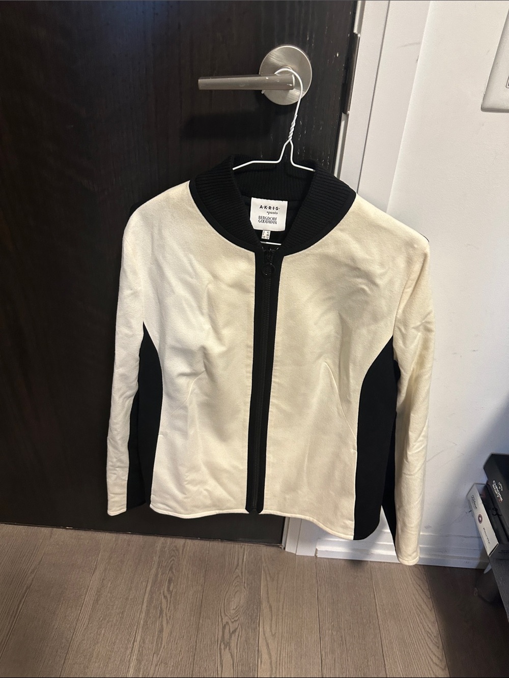Akris Punto Black & Cream Zip-Front Bomber Jacket